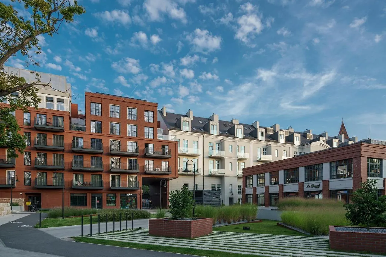 Absyntapart - Bulwar Staromiejski Wroclaw
