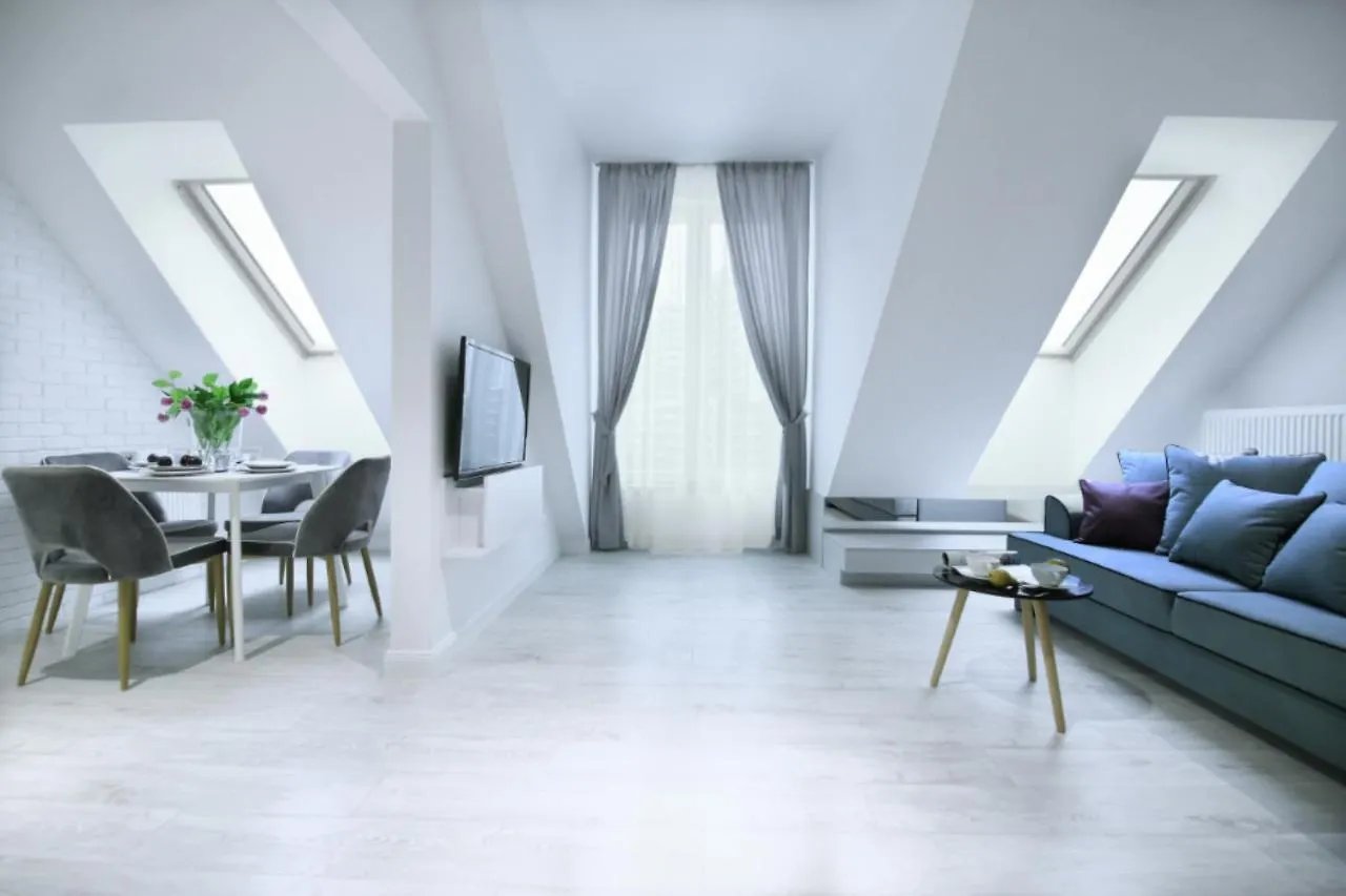 Absyntapart - Bulwar Staromiejski Wroclaw